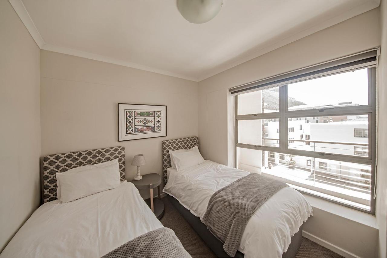Surferscorner Self Catering Apartments Muizenberg Kültér fotó
