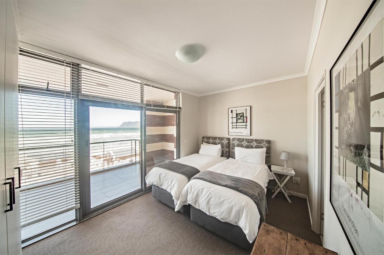Surferscorner Self Catering Apartments Muizenberg Kültér fotó