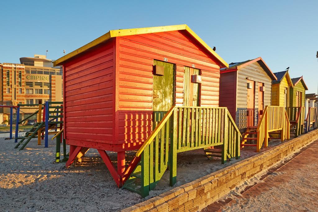 Surferscorner Self Catering Apartments Muizenberg Kültér fotó