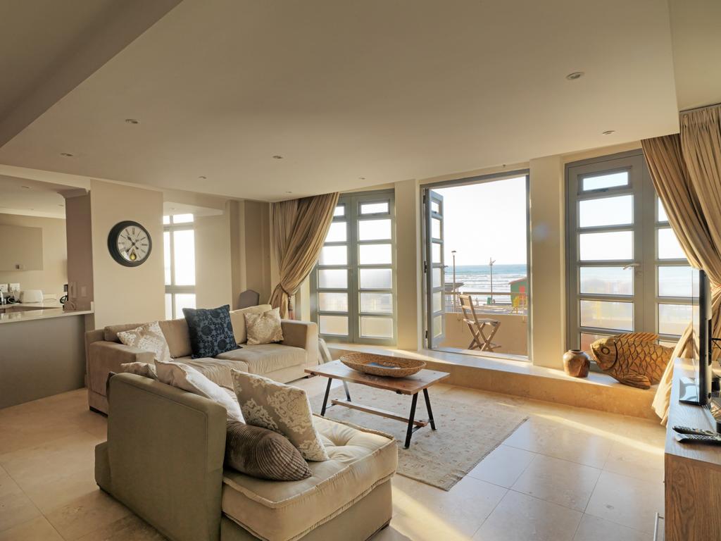 Surferscorner Self Catering Apartments Muizenberg Kültér fotó