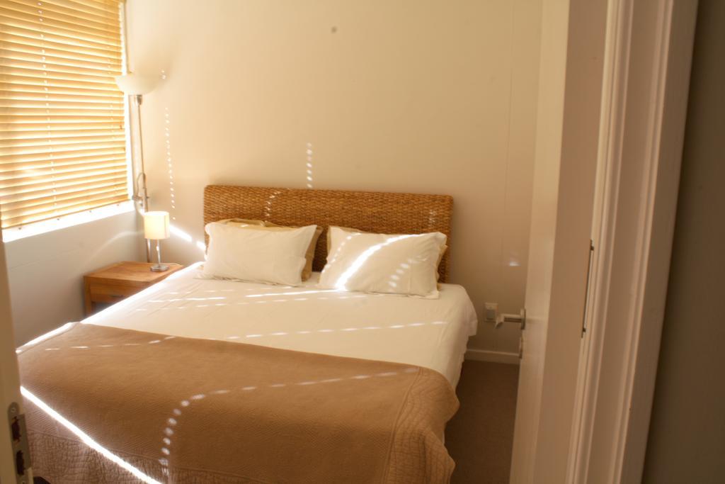 Surferscorner Self Catering Apartments Muizenberg Kültér fotó